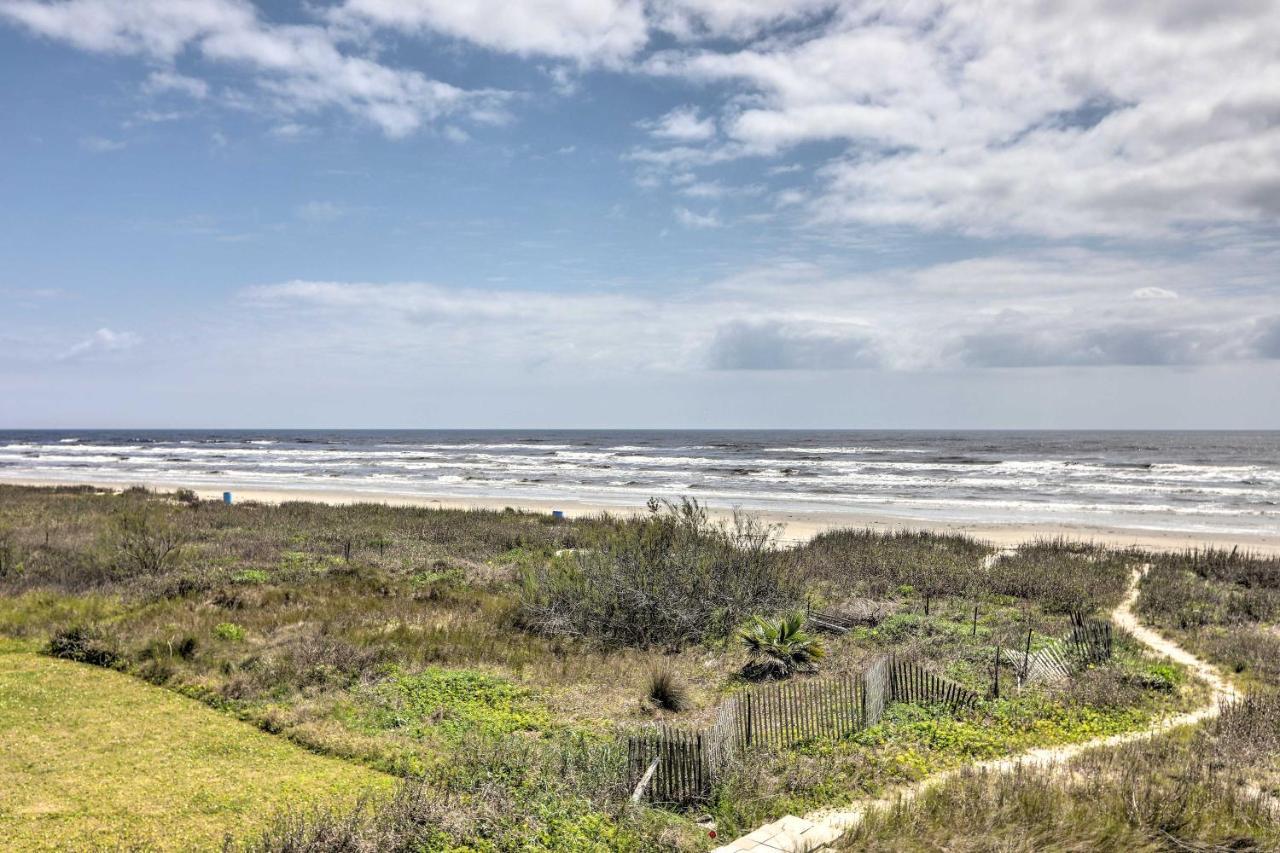 Oceanfront Galveston Home - Walk To Beach! Esterno foto