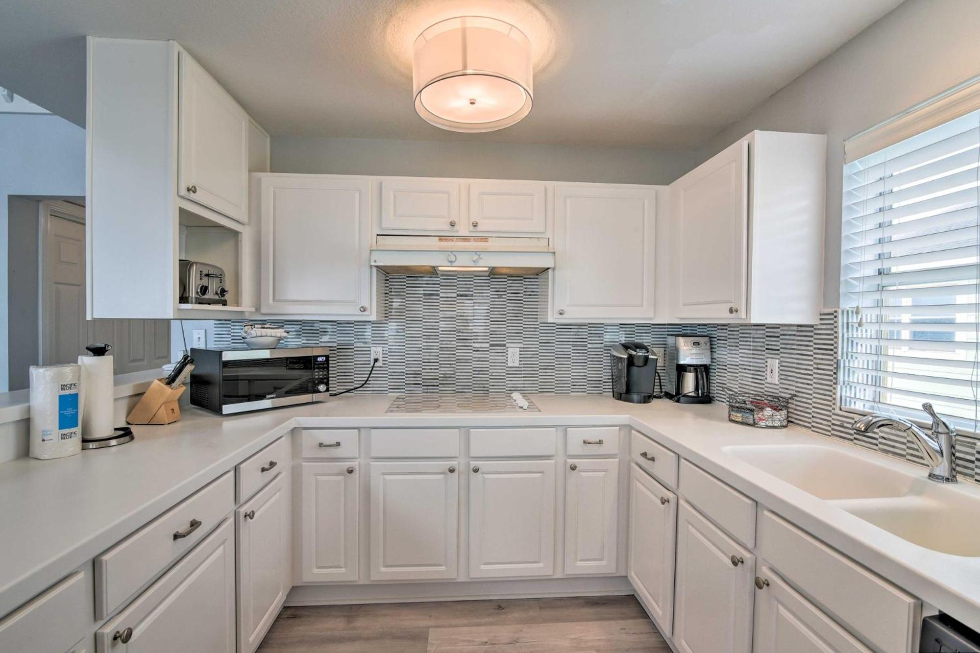 Oceanfront Galveston Home - Walk To Beach! Esterno foto