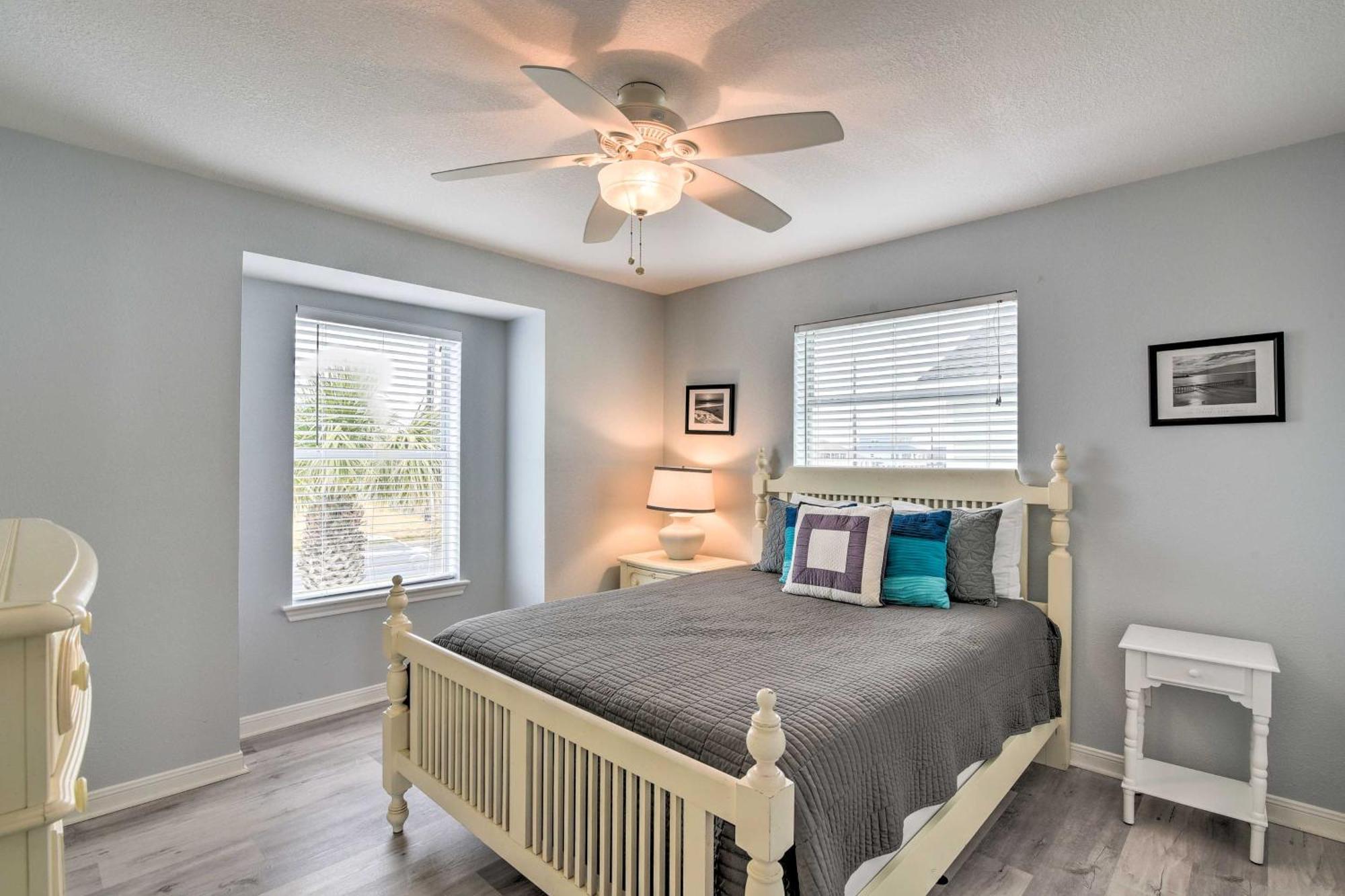 Oceanfront Galveston Home - Walk To Beach! Esterno foto