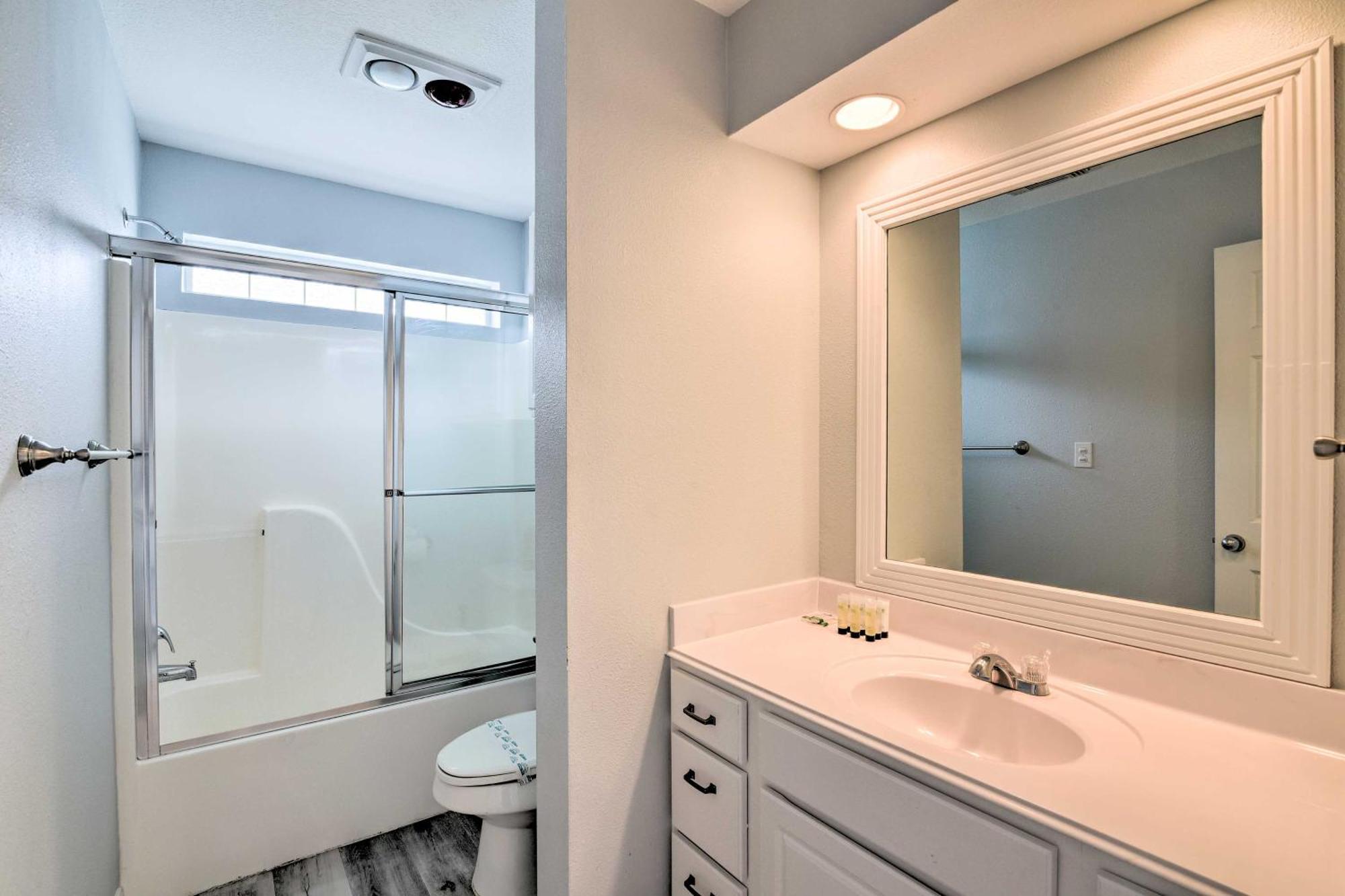 Oceanfront Galveston Home - Walk To Beach! Esterno foto